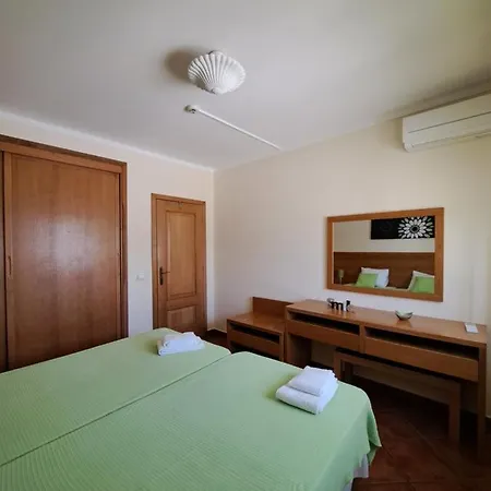 Flat Caballero Guia (Faro)