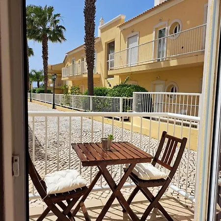 Flat Caballero Guia (Faro)